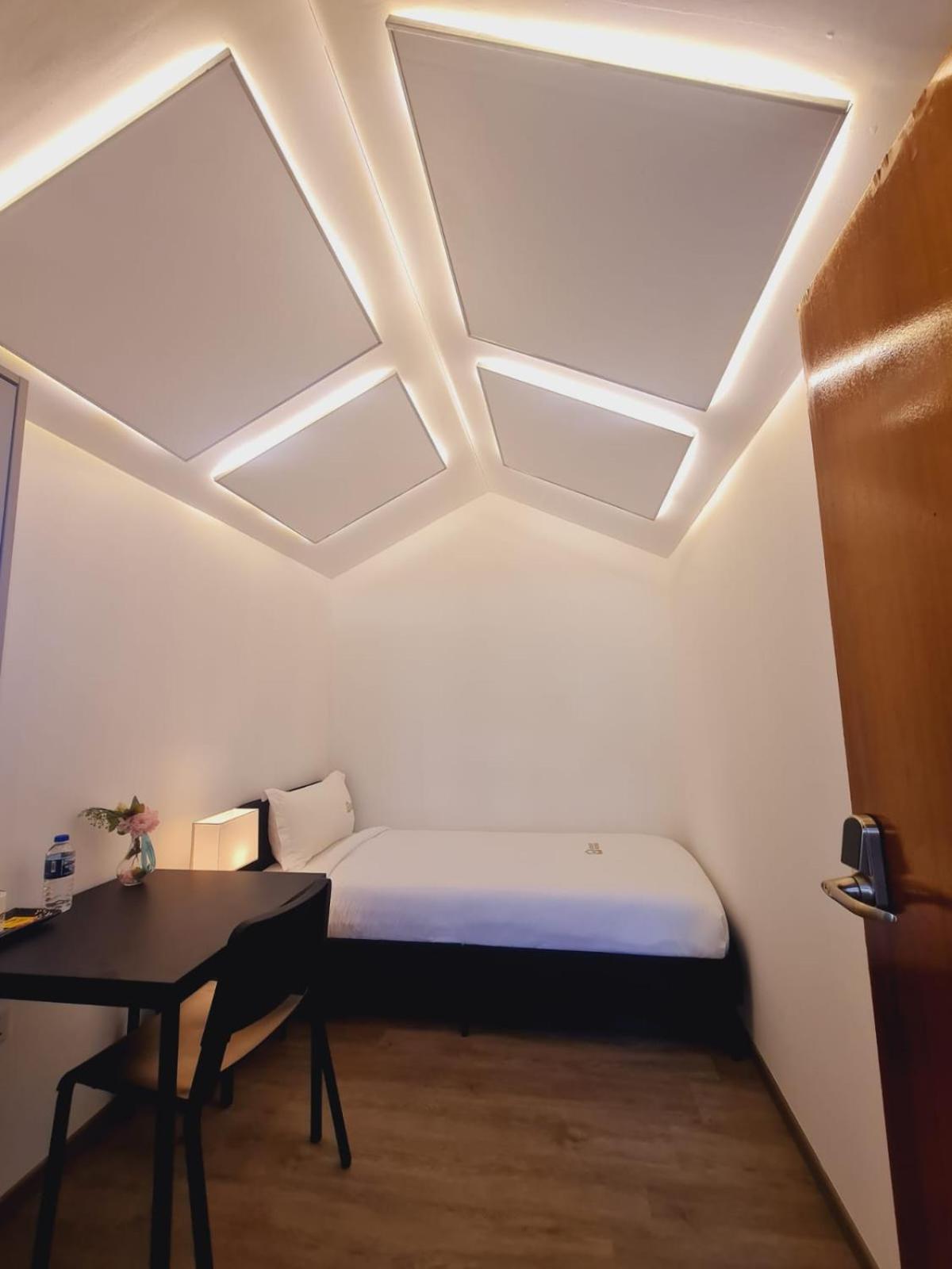 Khách sạn K2 Singapore